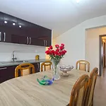 Apartament Oliva 2211 *
