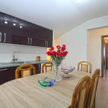 アパート Oliva 2211 *